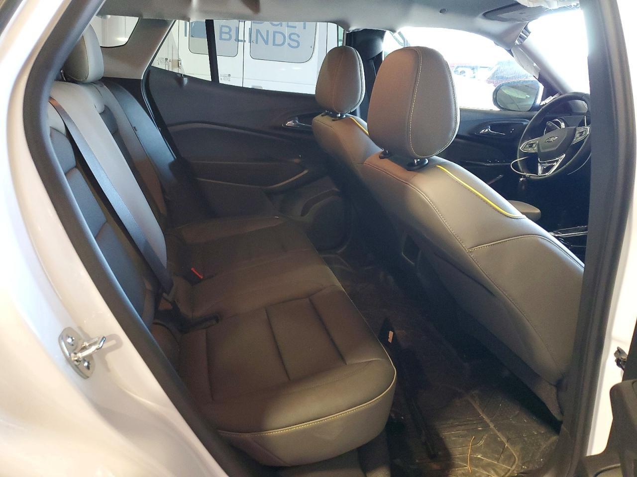 2025 CHEVROLET TRAX