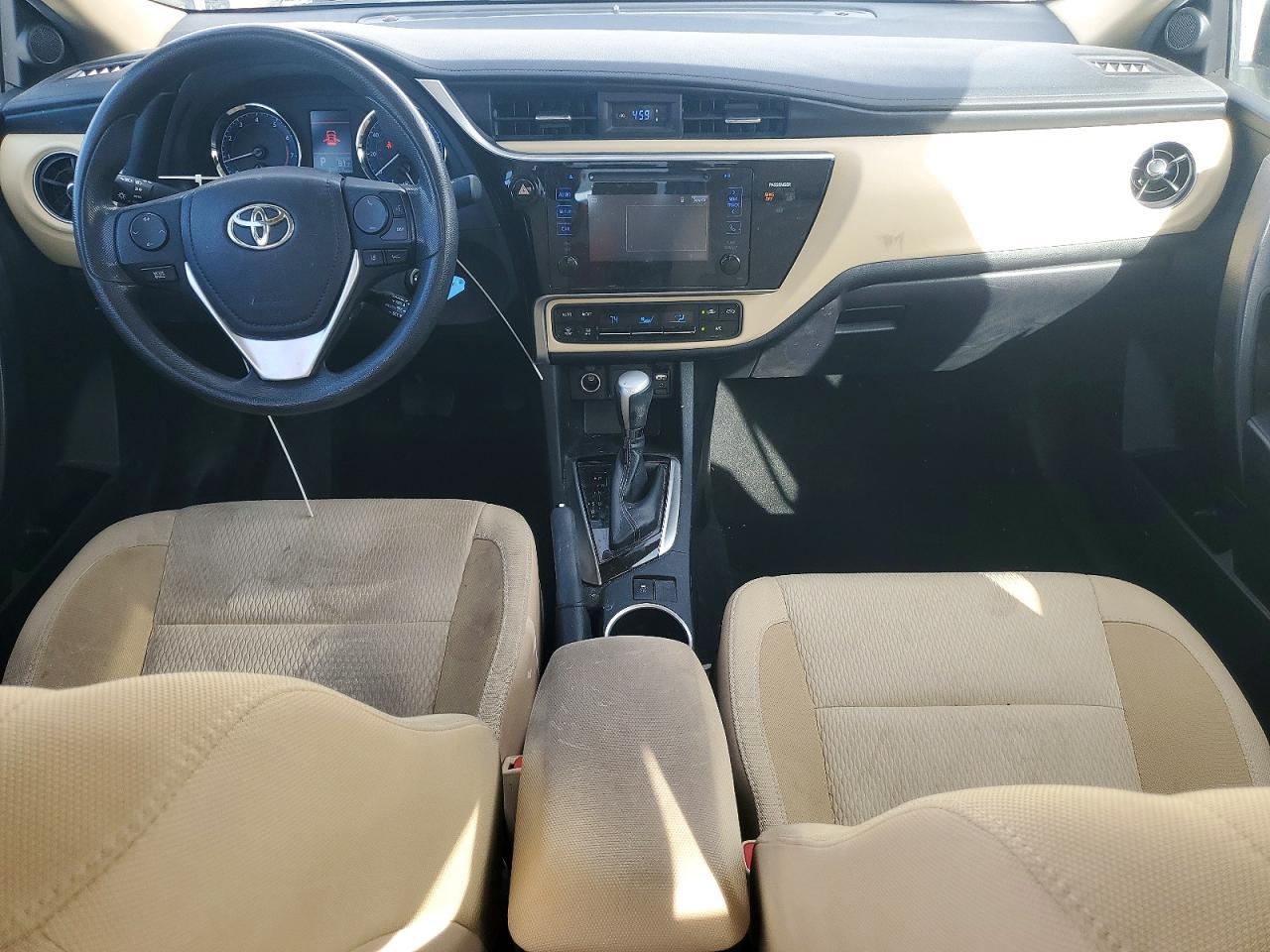 2017 TOYOTA COROLLA