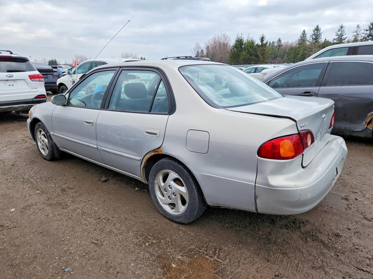 2001 TOYOTA COROLLA