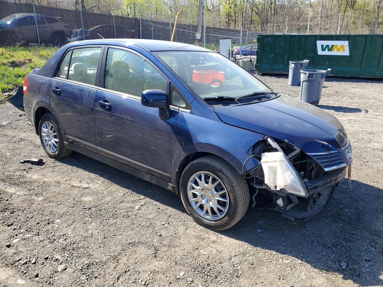 2009 NISSAN VERSA
