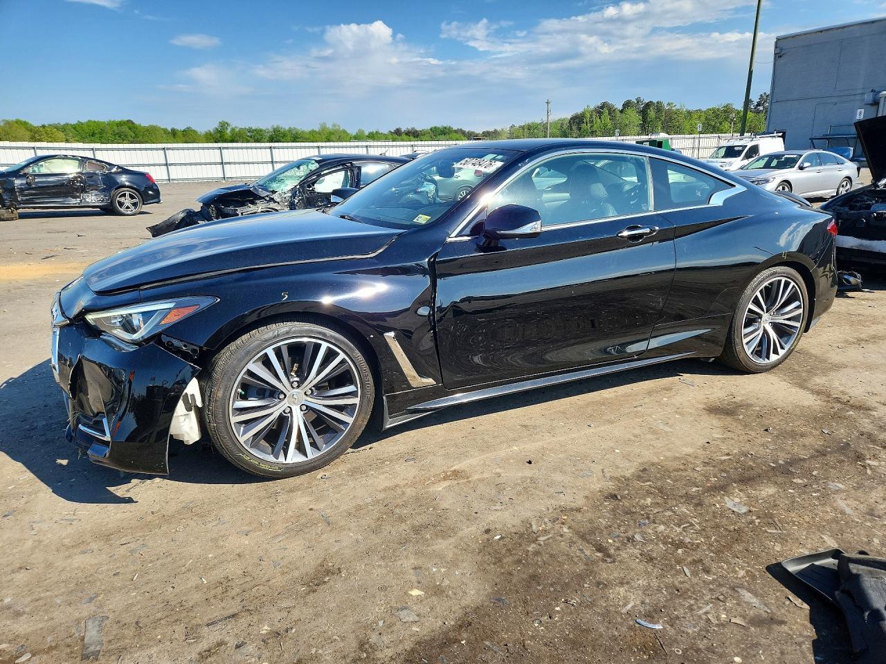 2017 INFINITI Q60