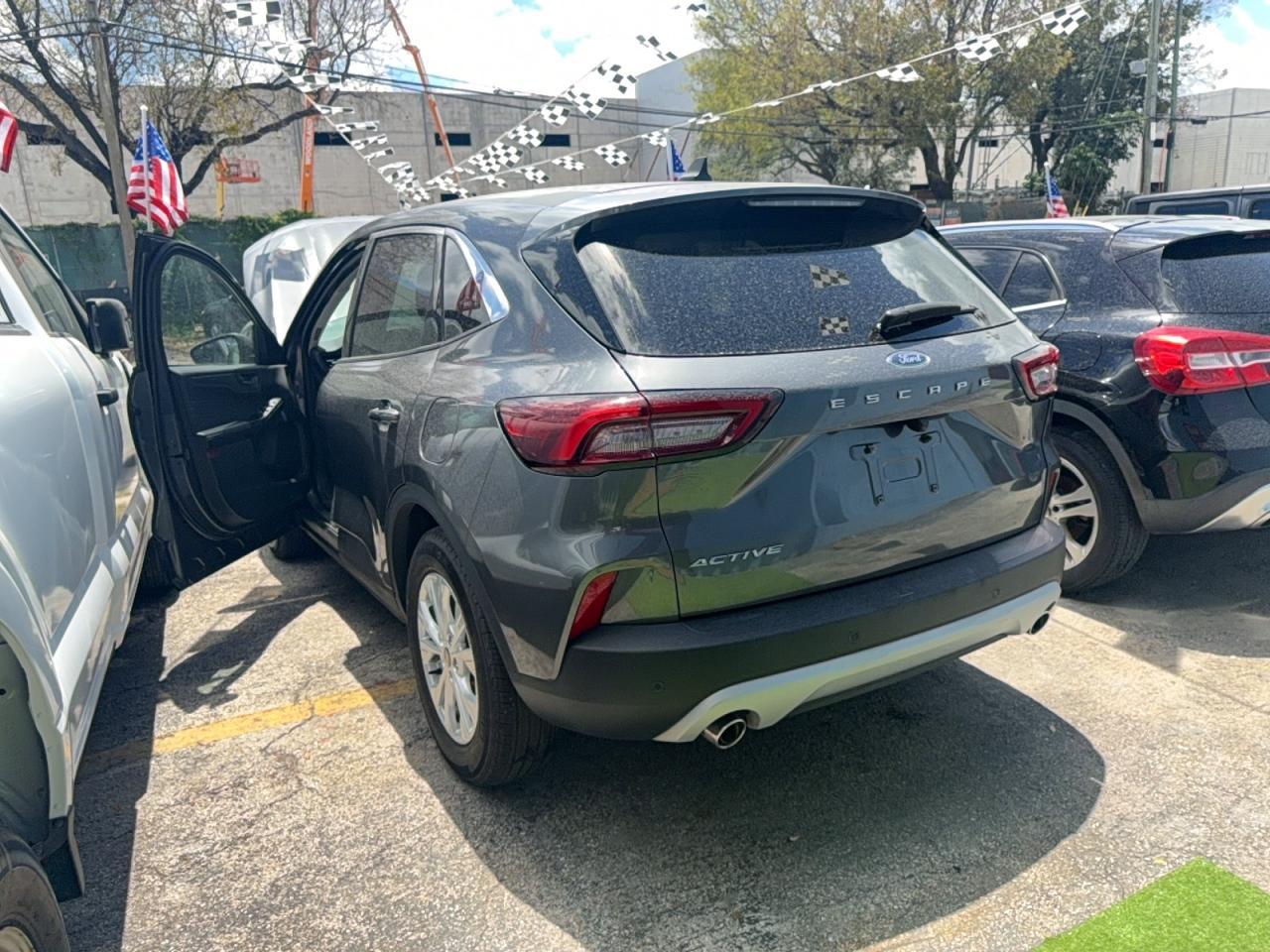 2024 FORD ESCAPE