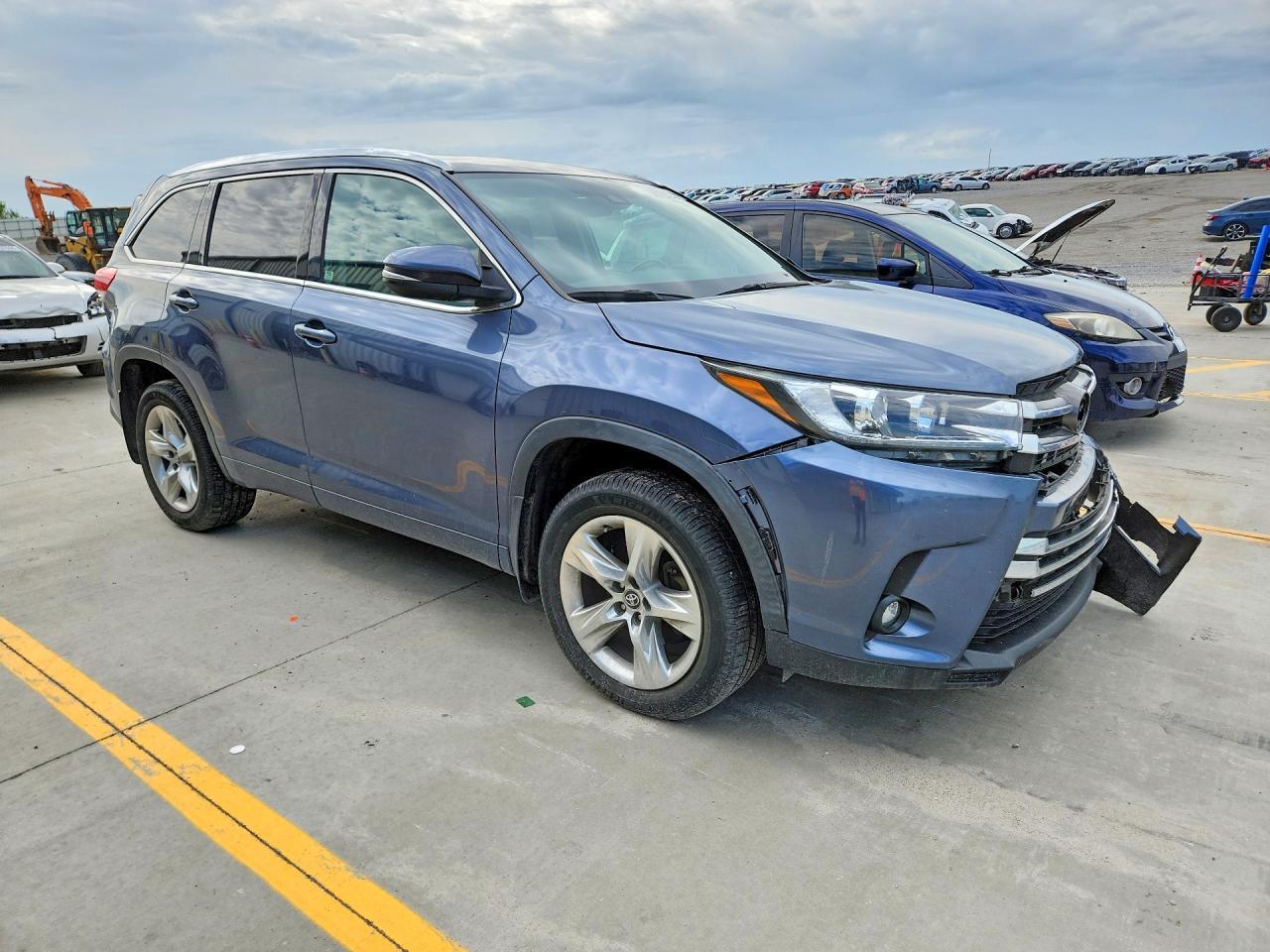 2019 TOYOTA HIGHLANDER