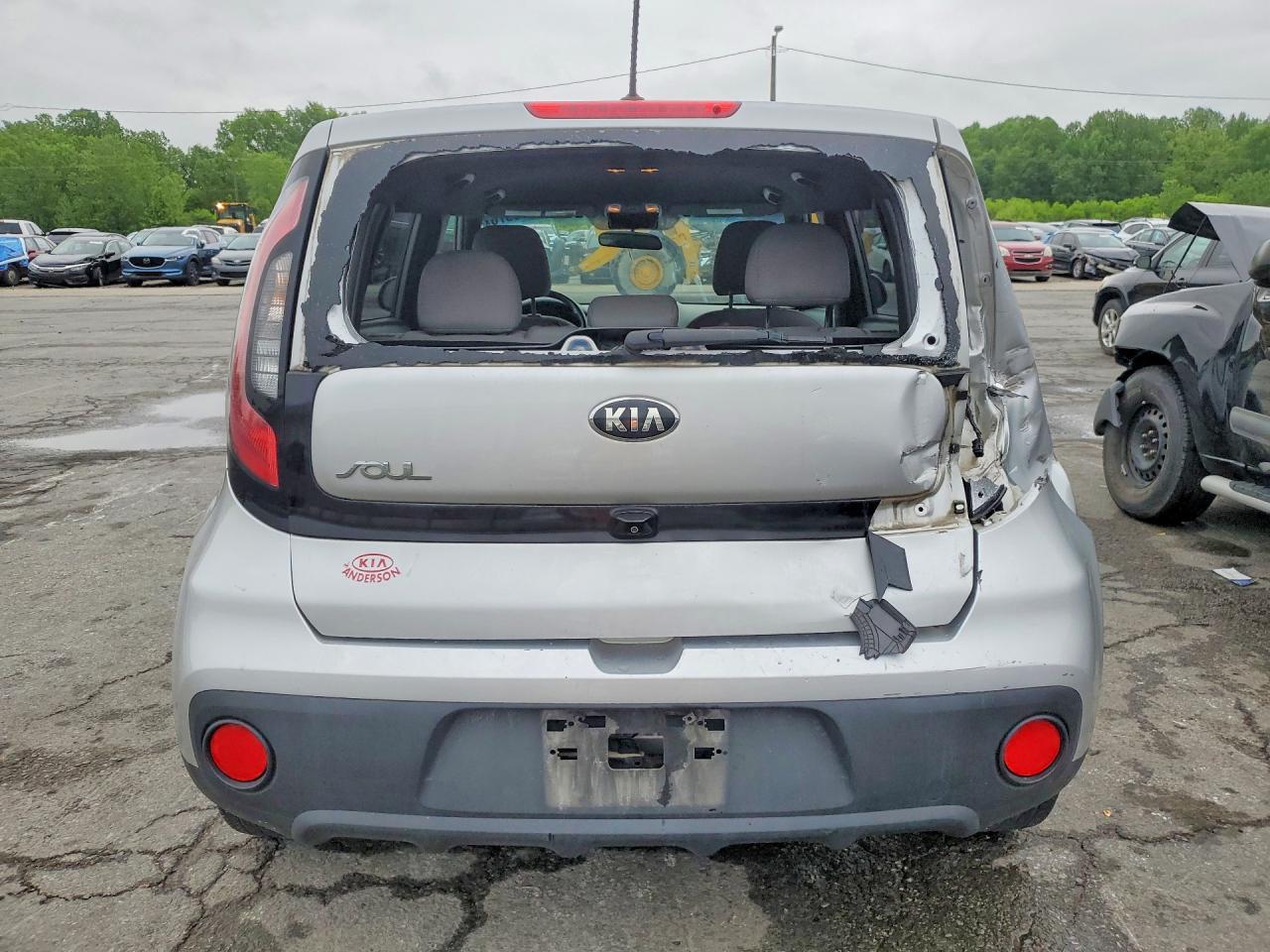 2017 KIA SOUL