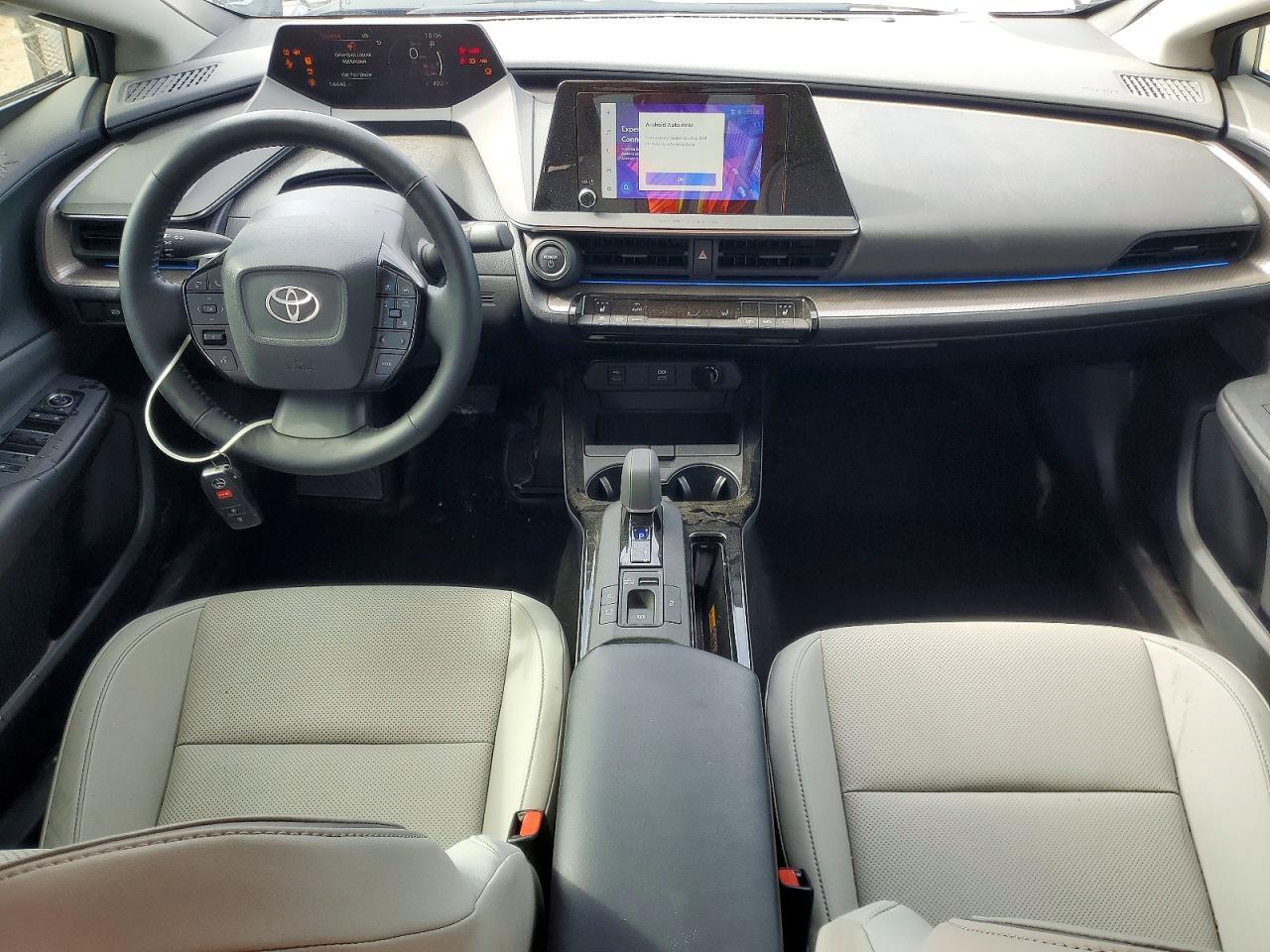 2024 TOYOTA PRIUS