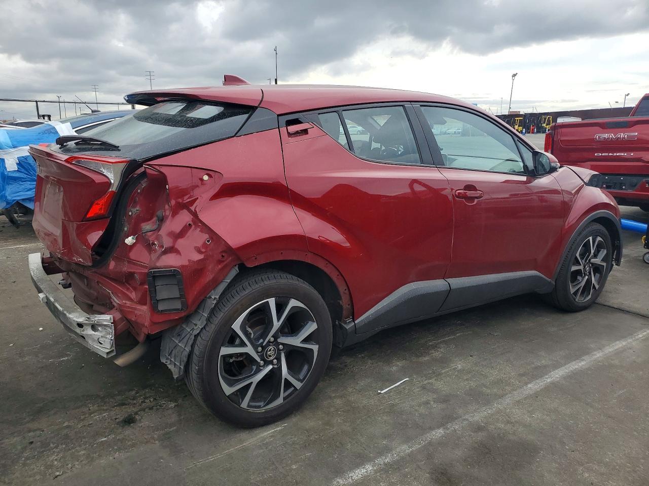 2018 TOYOTA C-HR