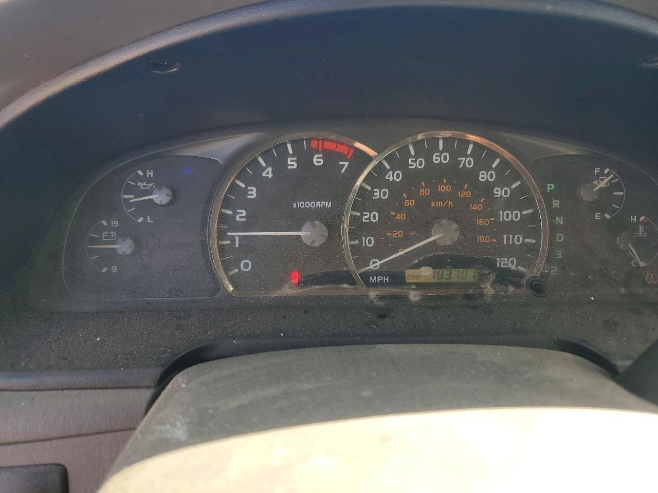 2005 TOYOTA Sequoia