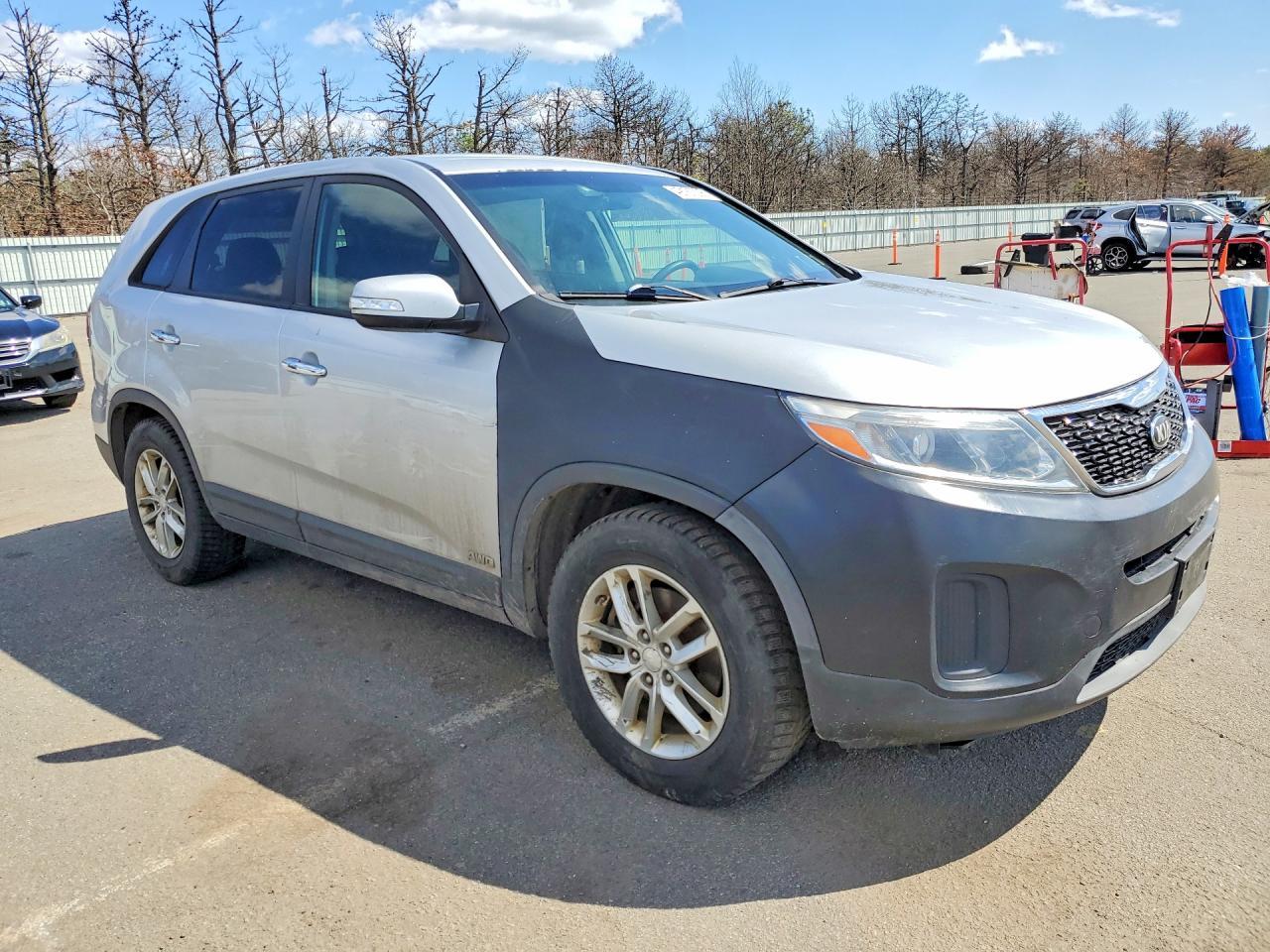 2014 KIA SORENTO