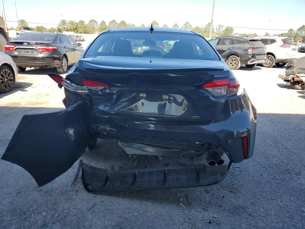 2023 TOYOTA COROLLA
