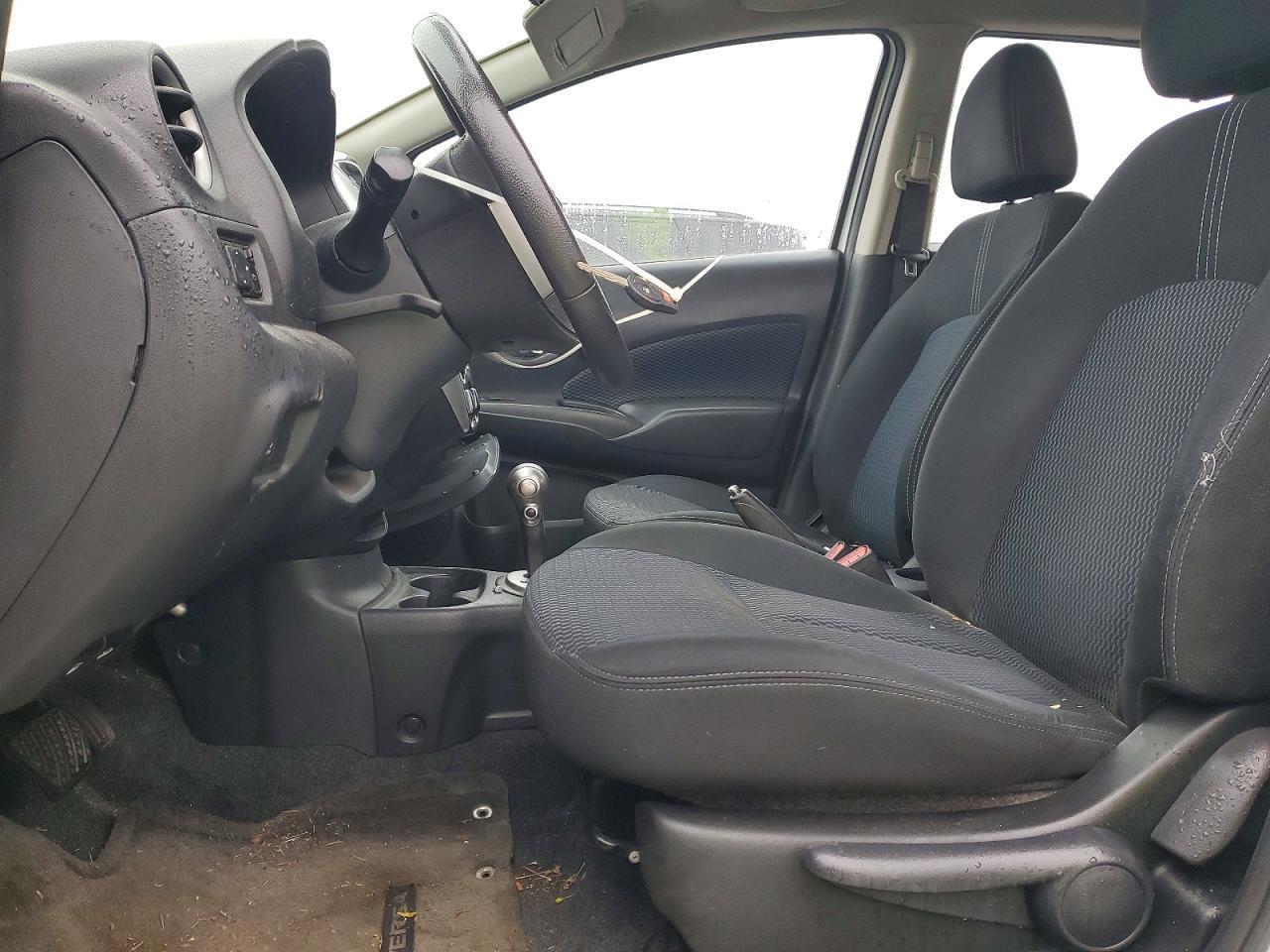 2015 NISSAN VERSA