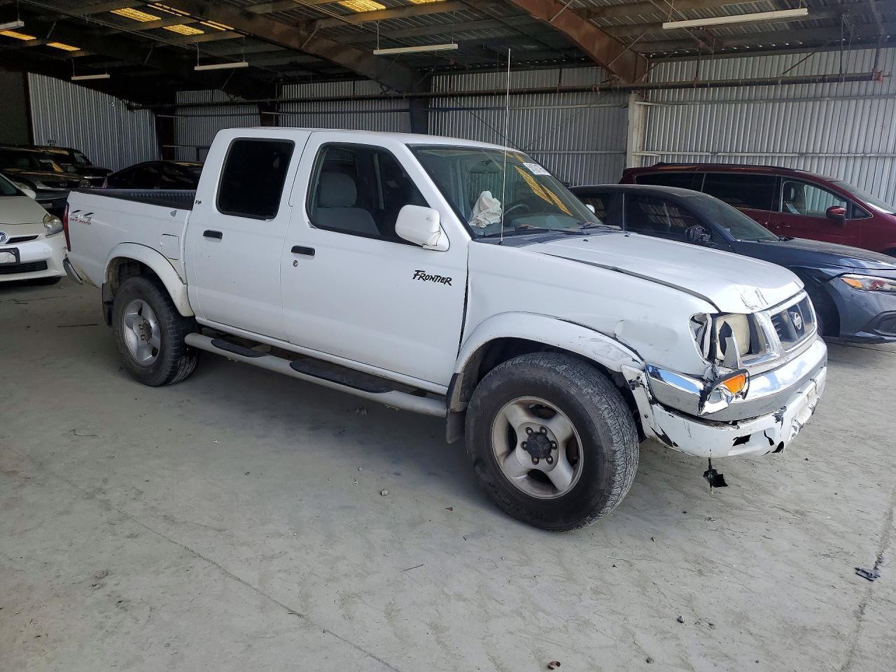 2000 NISSAN Frontier