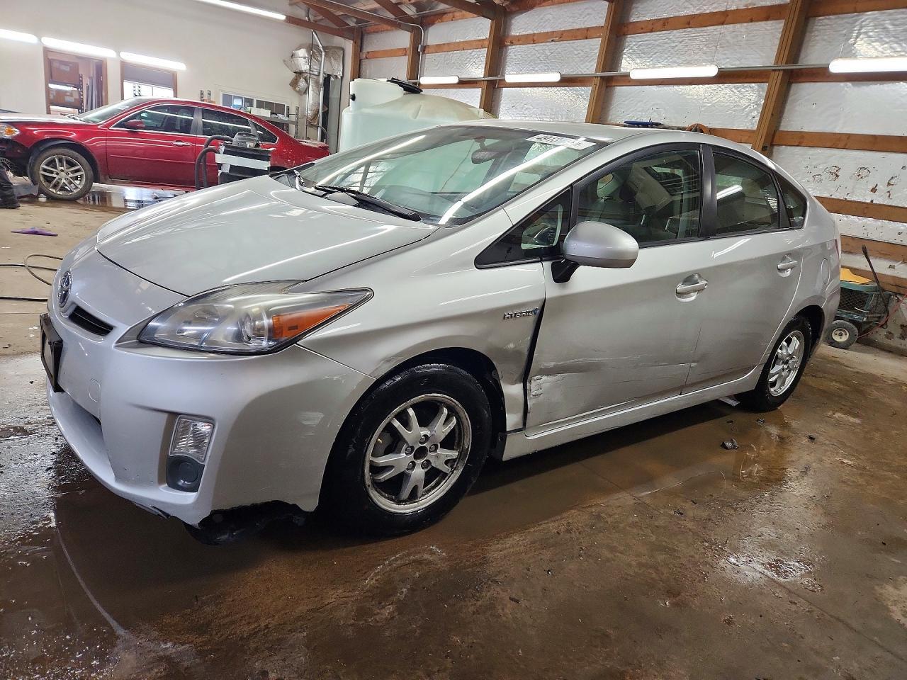 2010 TOYOTA PRIUS