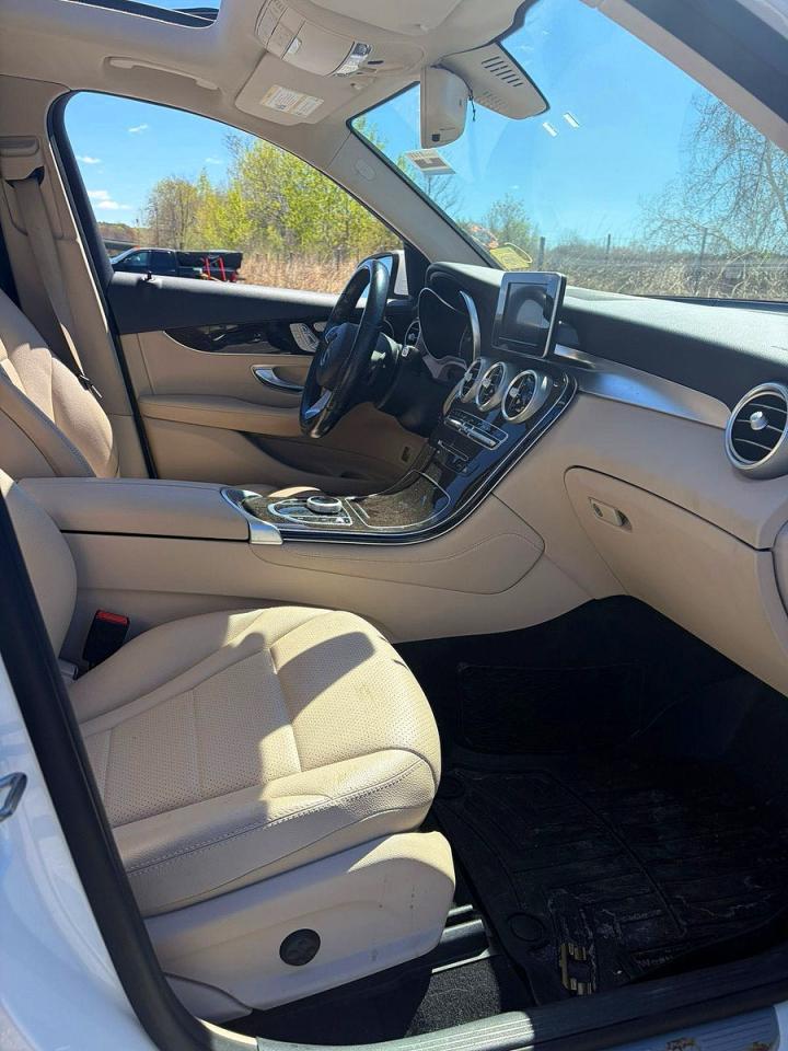 2017 MERCEDES-BENZ GLC-Class