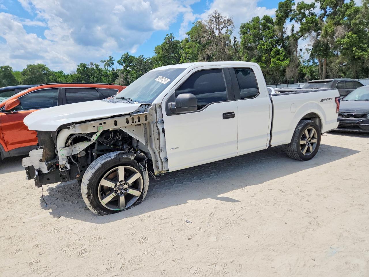2015 FORD F-150