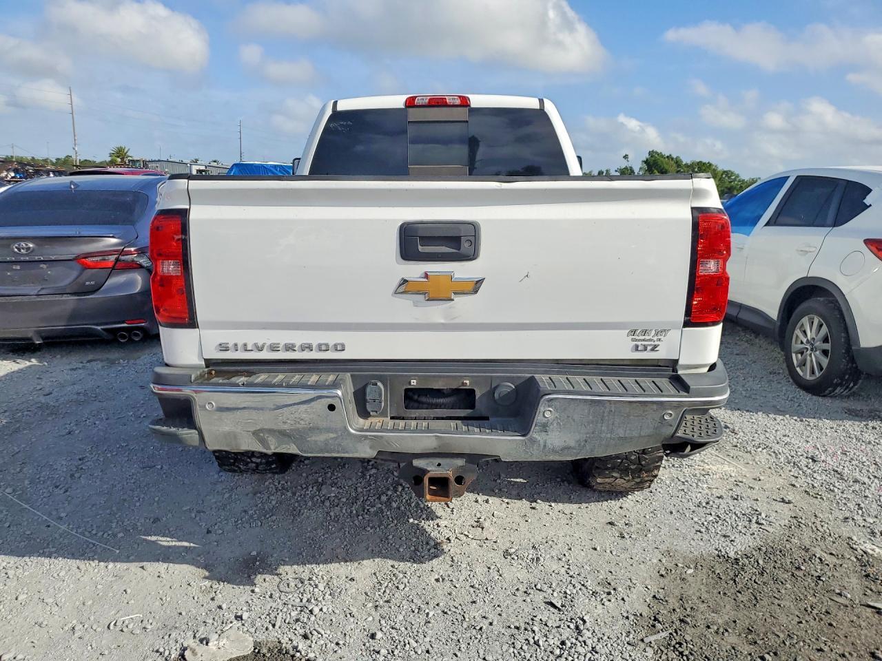2018 CHEVROLET Silverado 2500