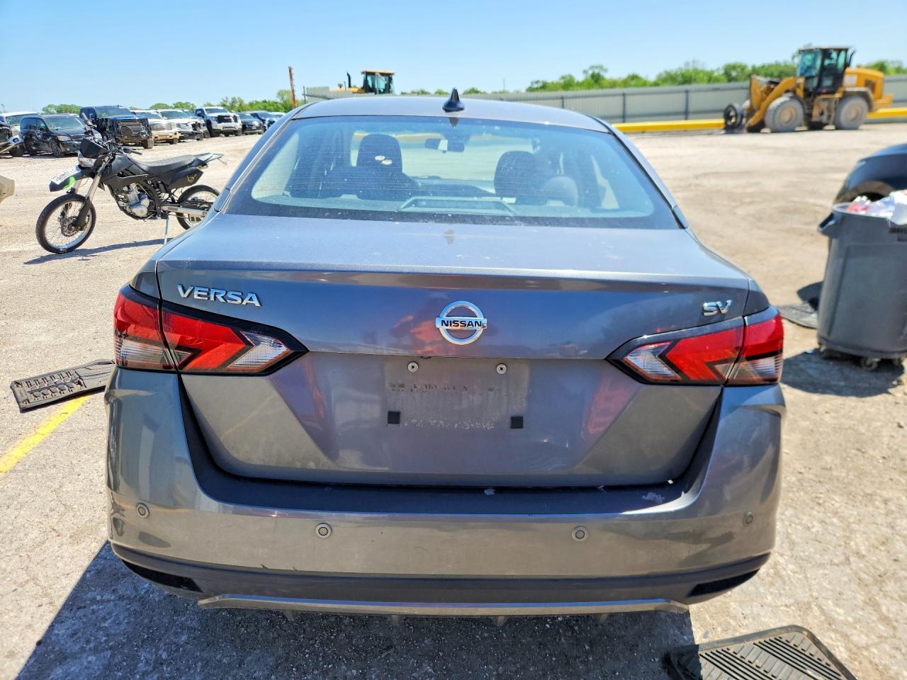2020 NISSAN VERSA