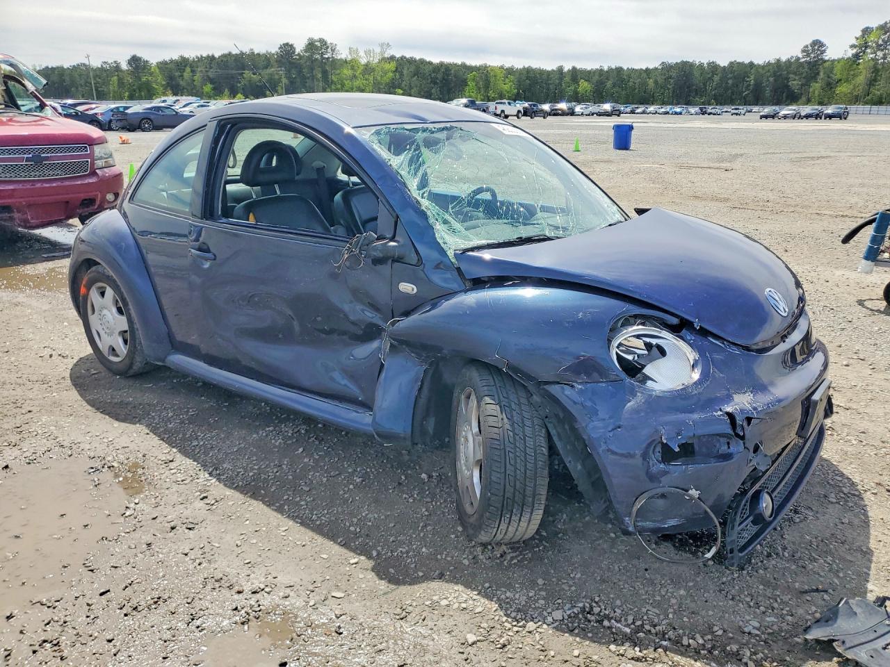 2001 VOLKSWAGEN Beetle