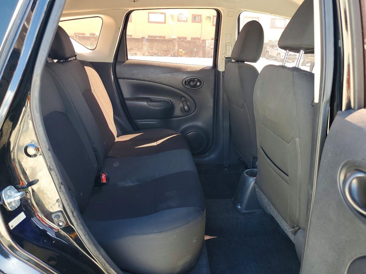 2017 NISSAN Versa Note