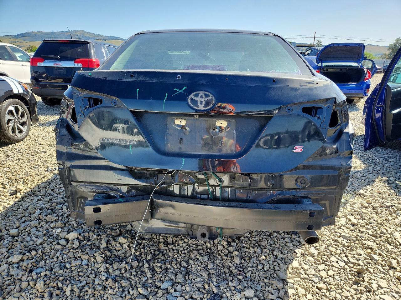 2014 TOYOTA COROLLA