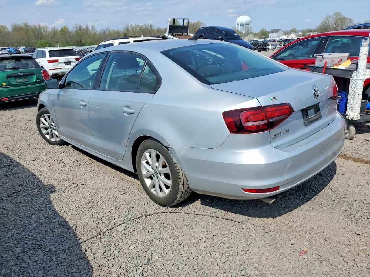 2016 VOLKSWAGEN JETTA