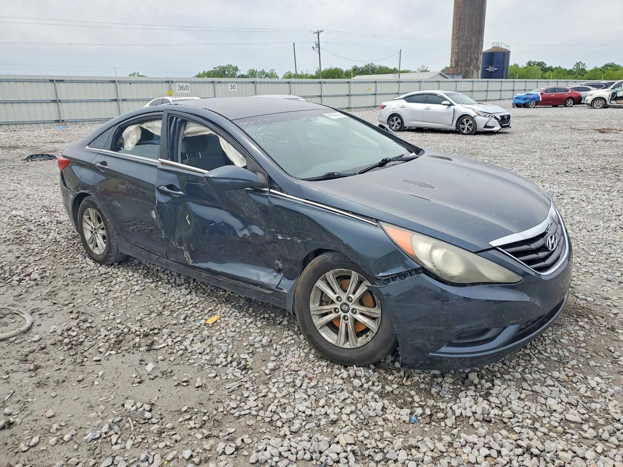 2011 HYUNDAI SONATA