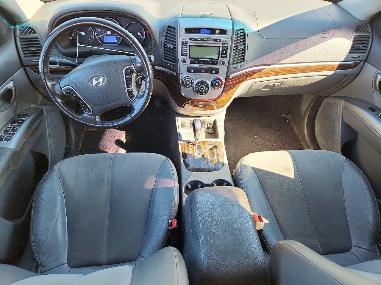 2011 HYUNDAI SANTA FE