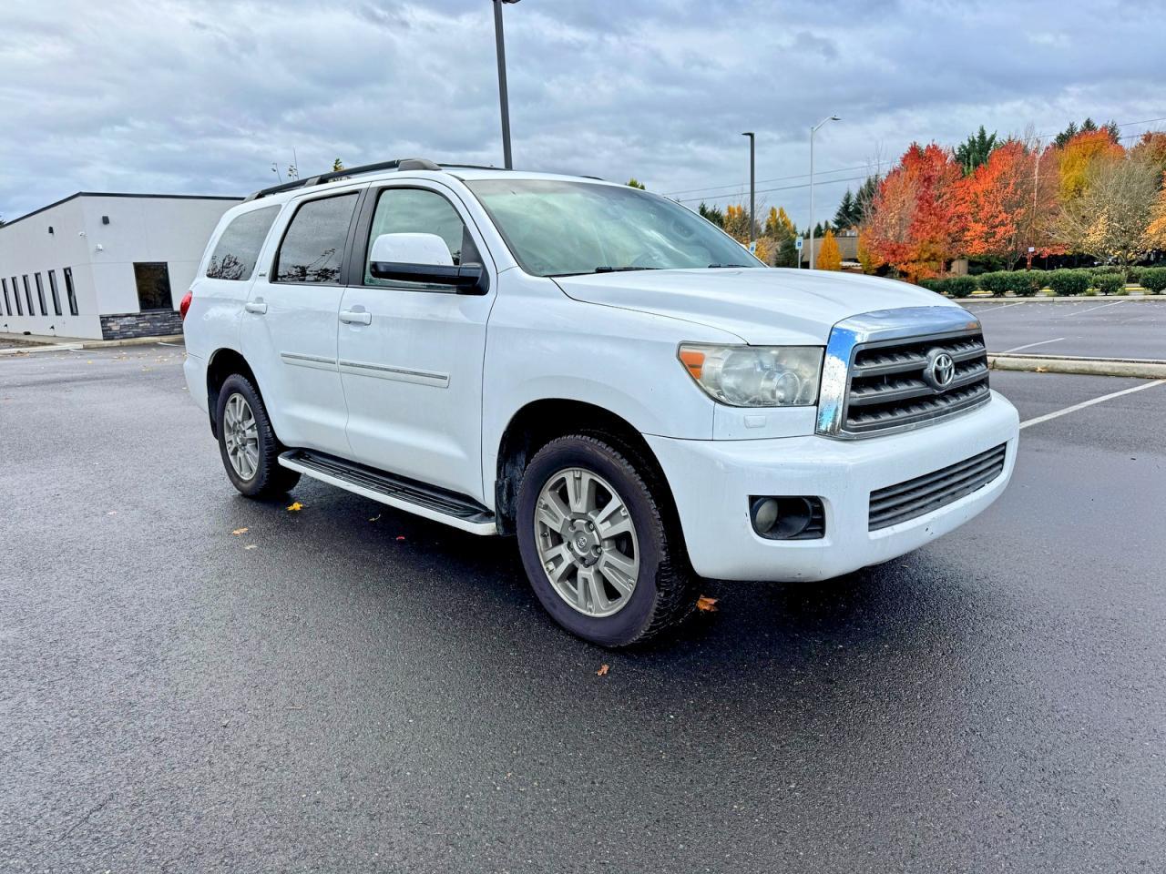 2008 TOYOTA Sequoia
