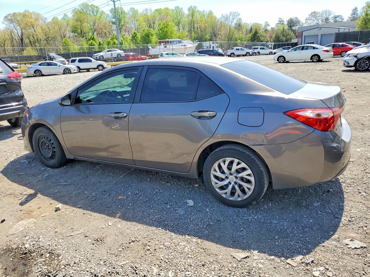 2017 TOYOTA COROLLA