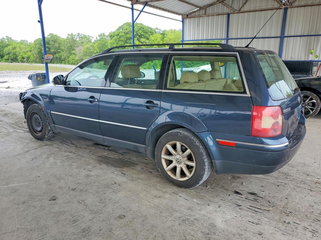 2004 VOLKSWAGEN Passat