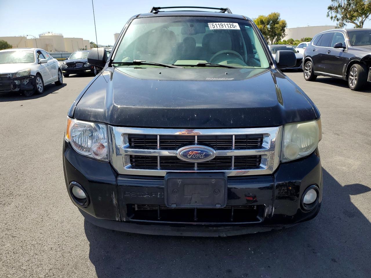 2010 FORD ESCAPE