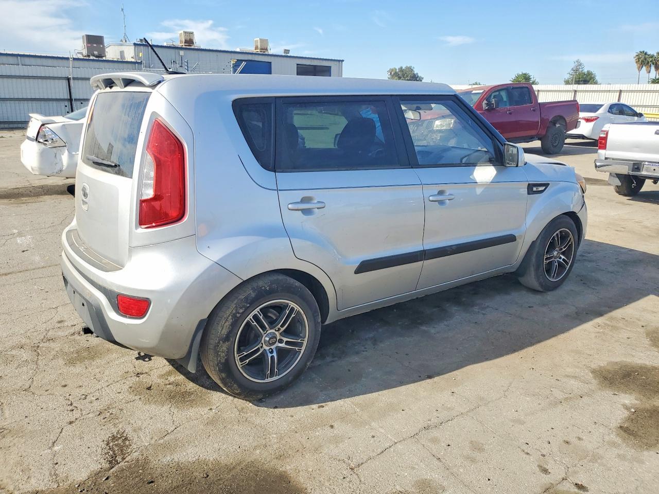 2012 KIA SOUL