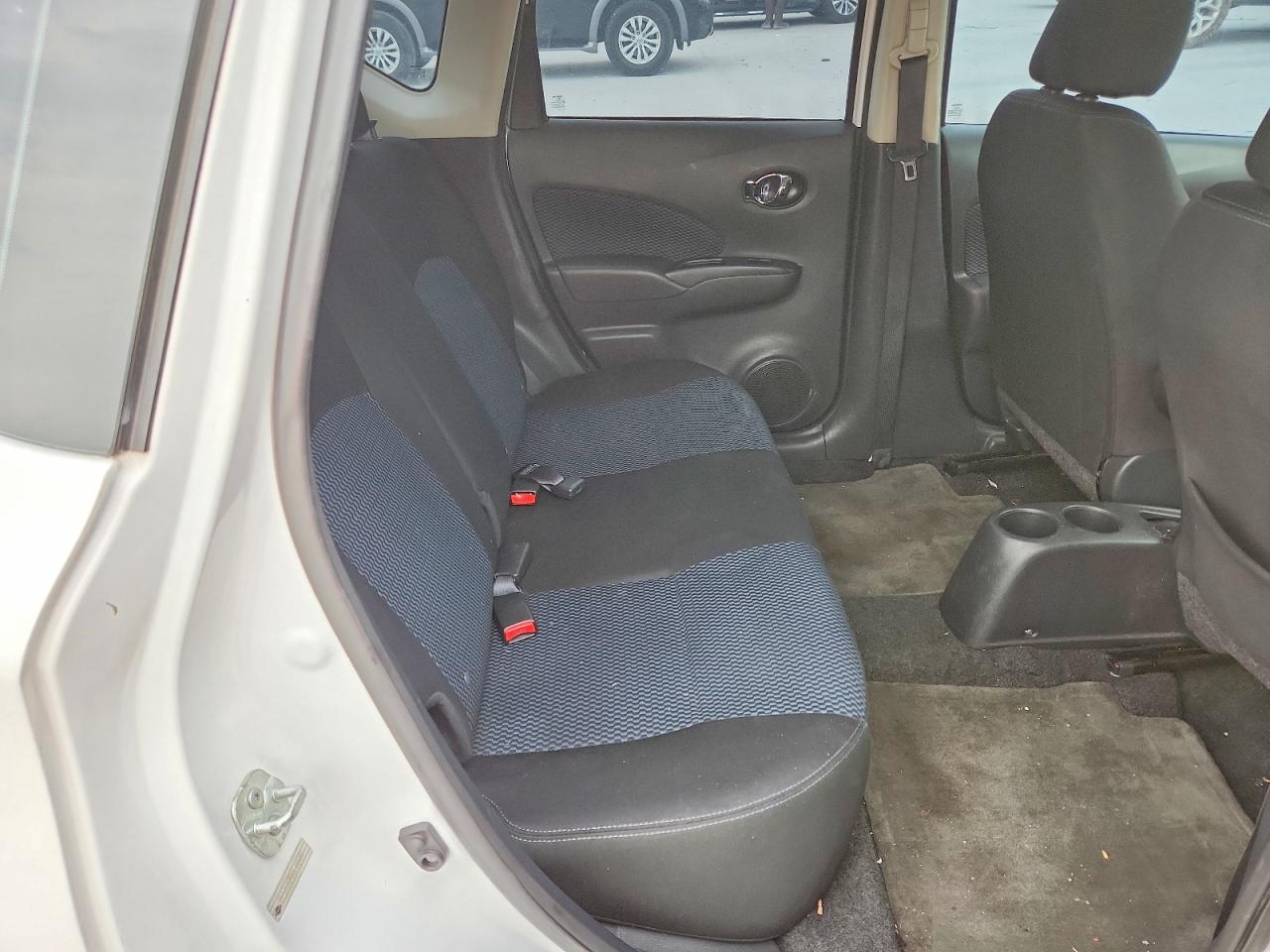 2016 NISSAN Versa Note