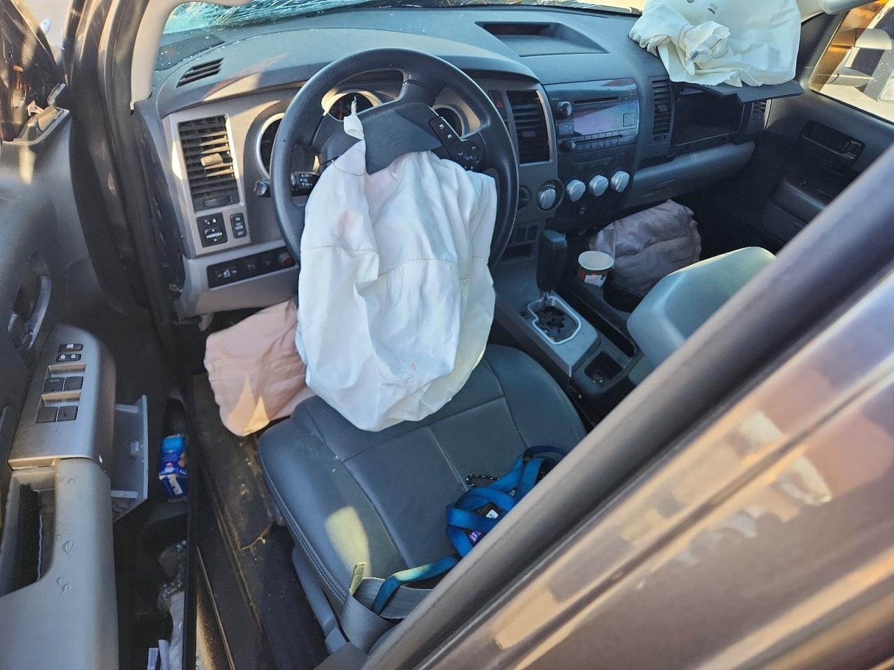 2012 TOYOTA TUNDRA