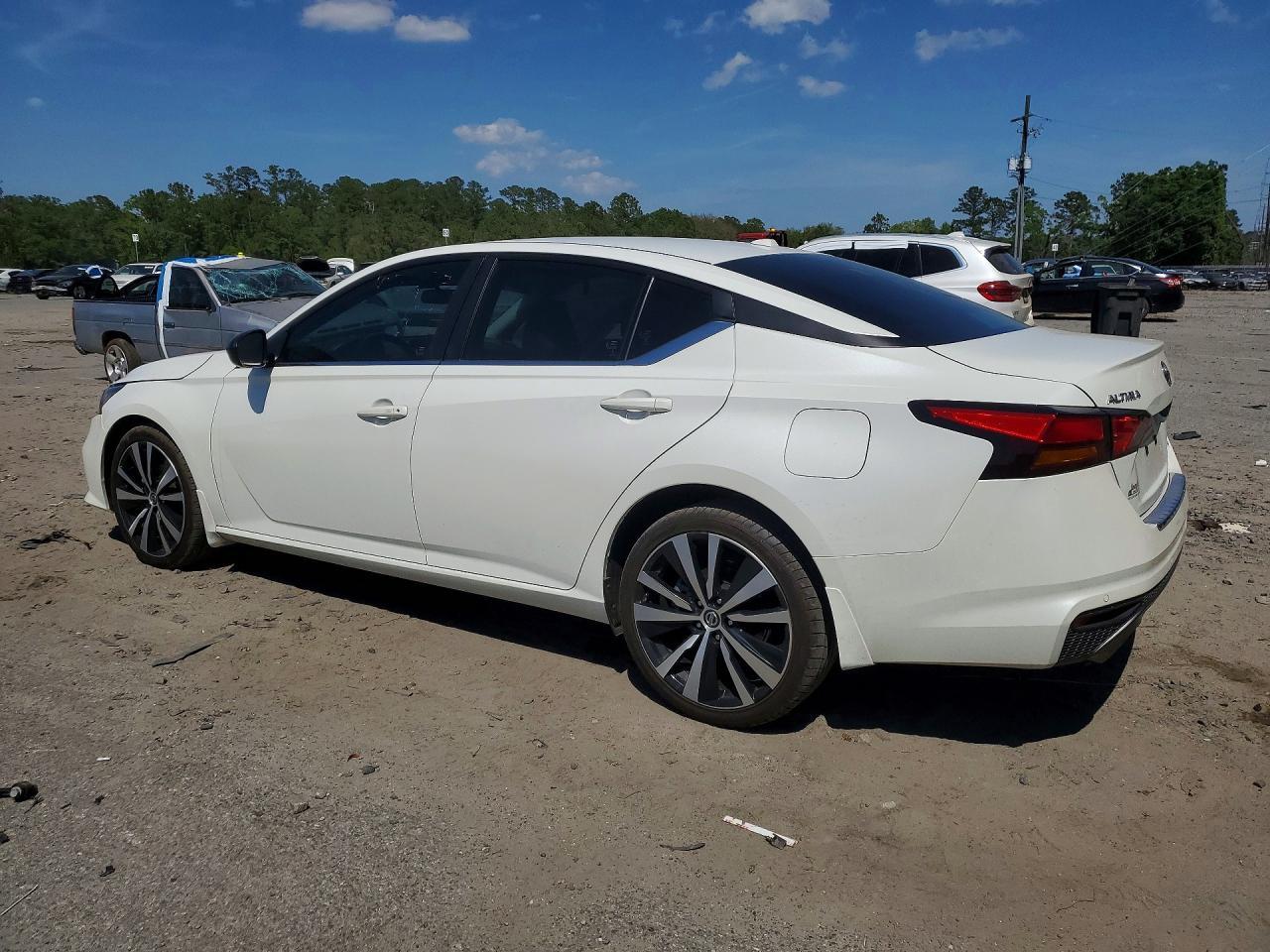 2022 NISSAN ALTIMA