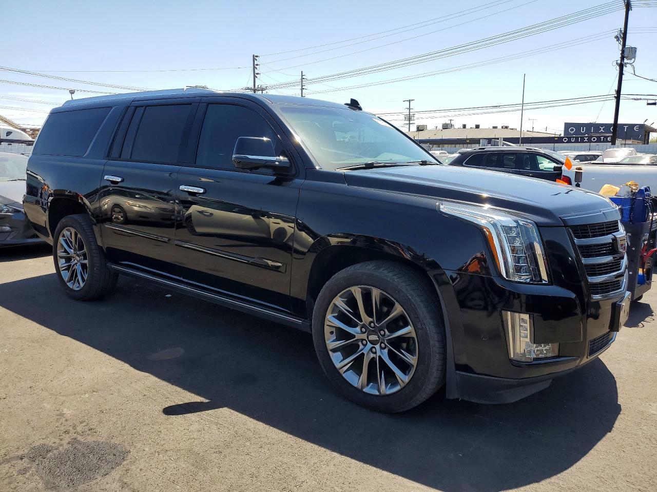 2019 CADILLAC Escalade ESV
