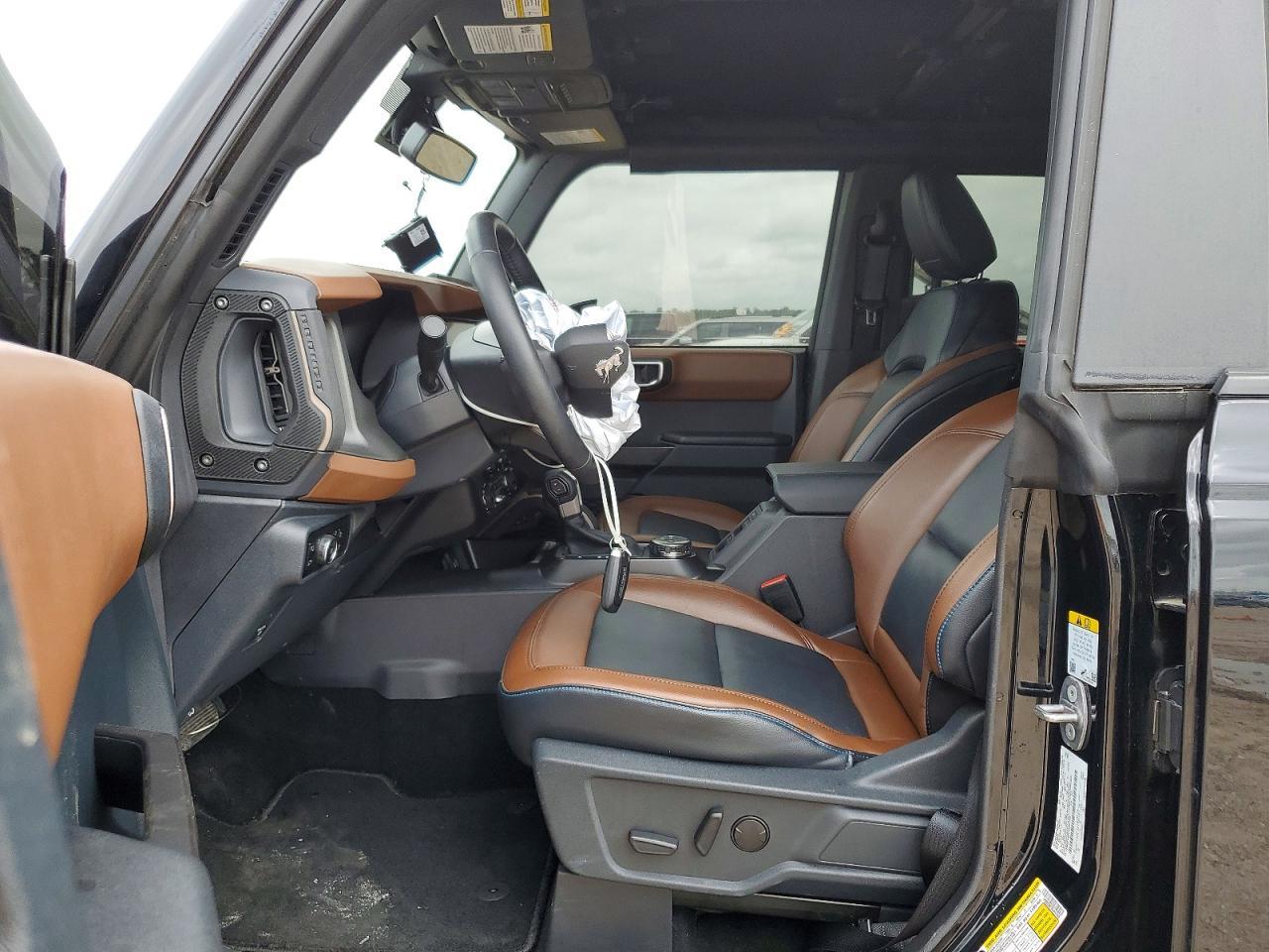 2024 FORD Bronco