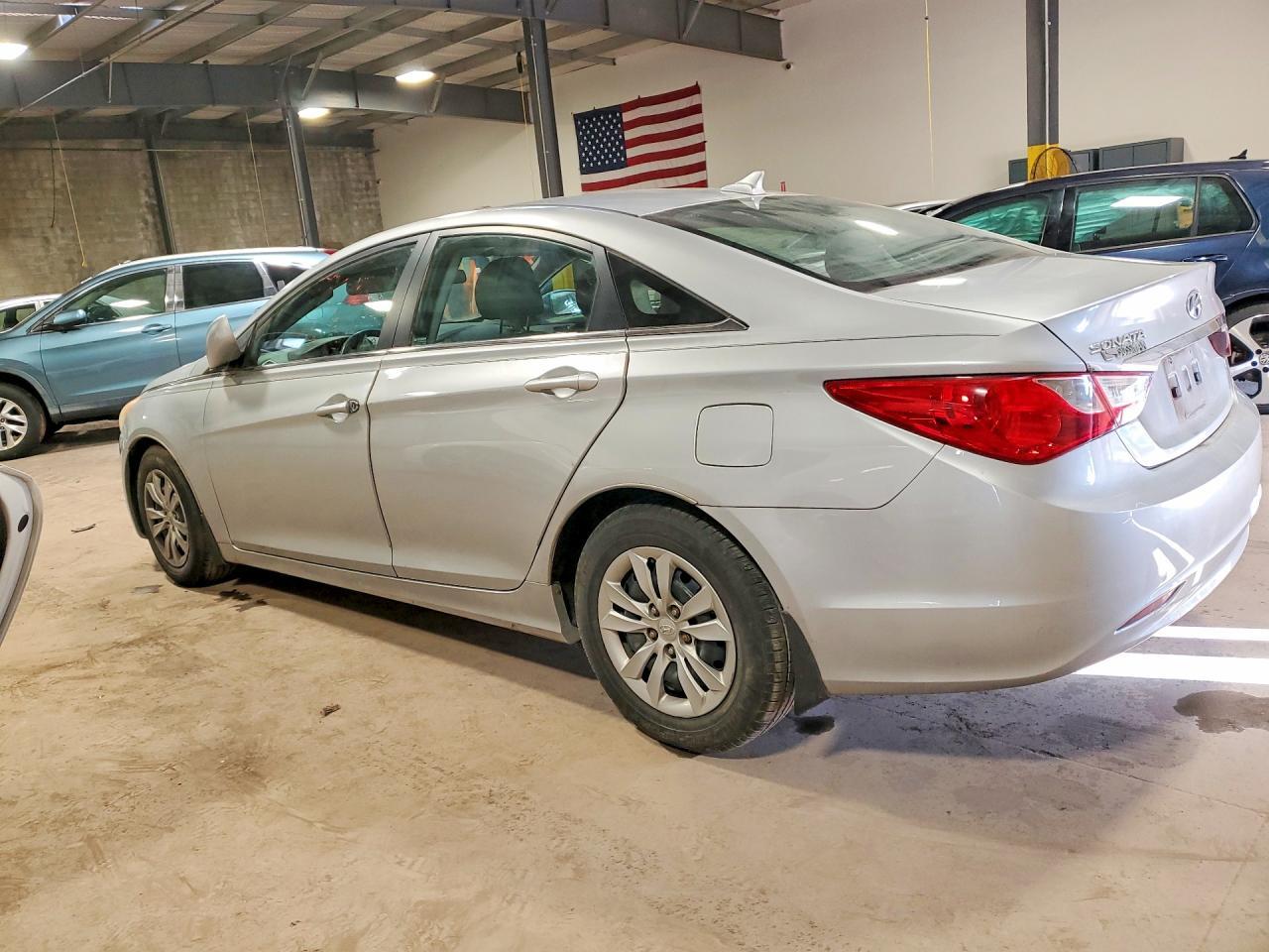 2011 HYUNDAI SONATA