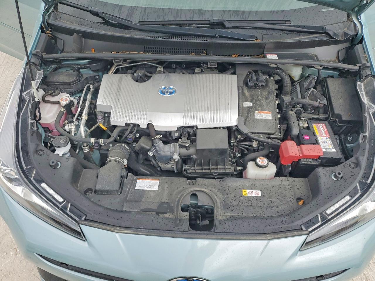2022 TOYOTA PRIUS