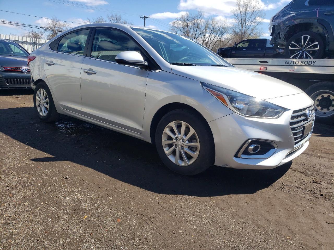 2022 HYUNDAI ACCENT