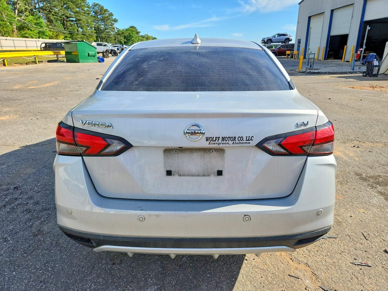 2020 NISSAN VERSA