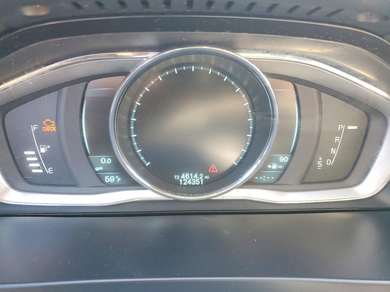 2015 VOLVO S60