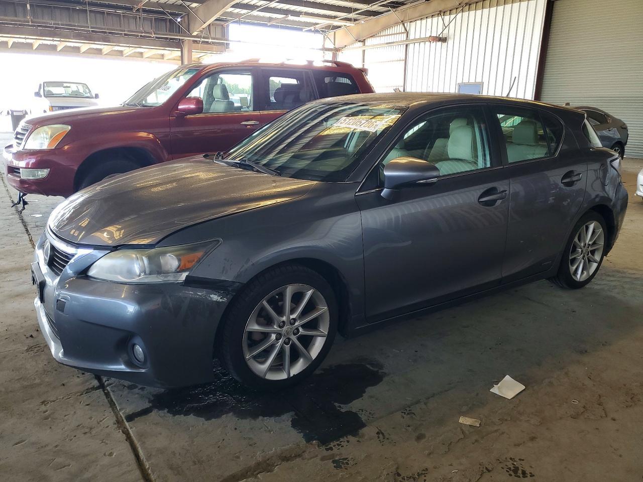 2013 LEXUS CT 200