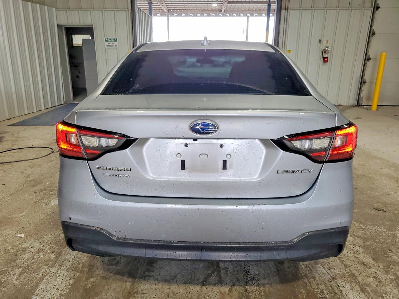 2023 SUBARU Legacy