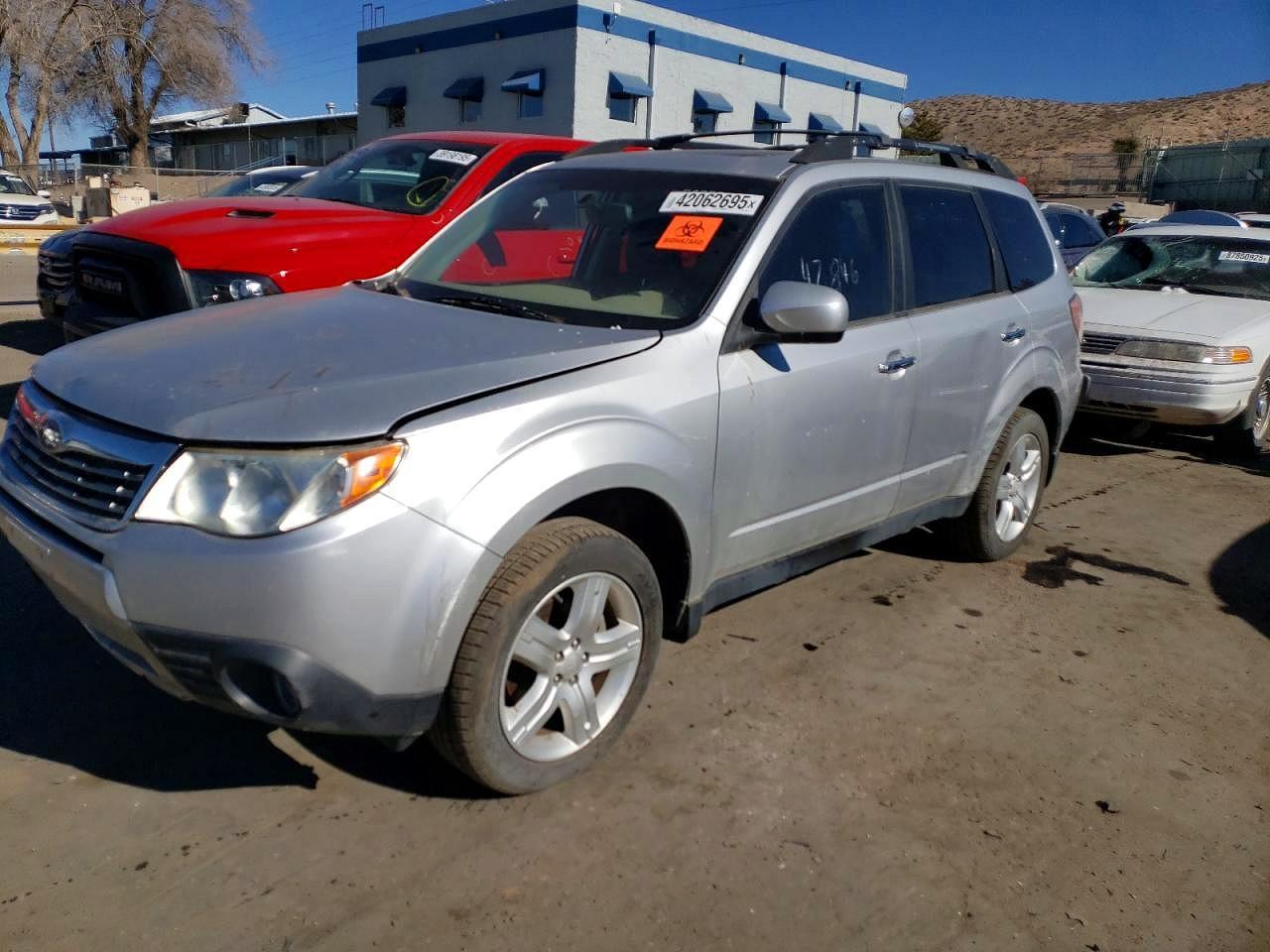 2010 SUBARU FORESTER