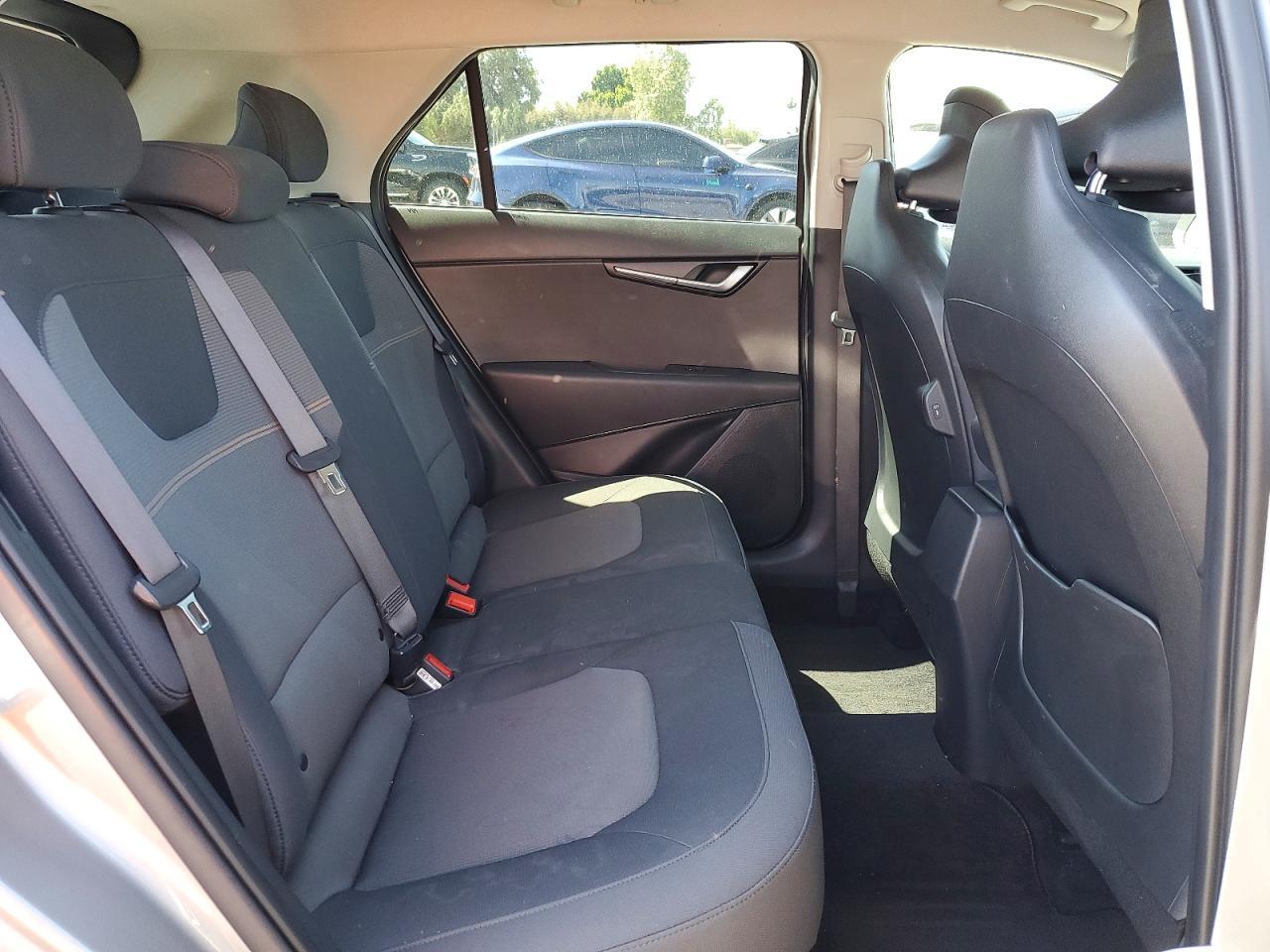 2023 KIA Niro