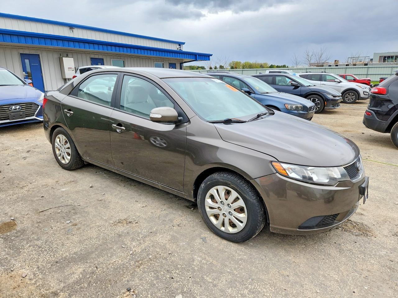 2010 KIA FORTE
