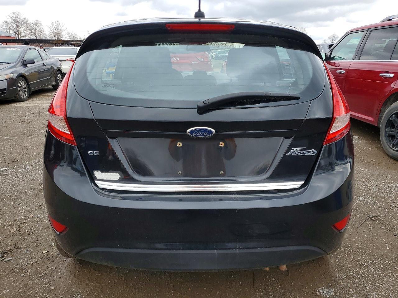 2012 FORD Fiesta