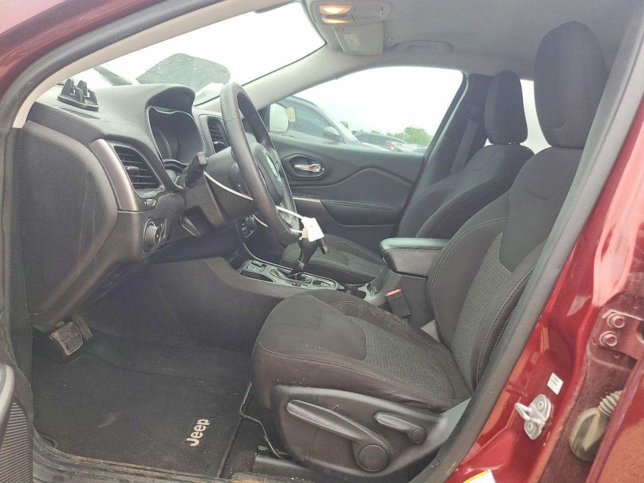 2019 JEEP CHEROKEE