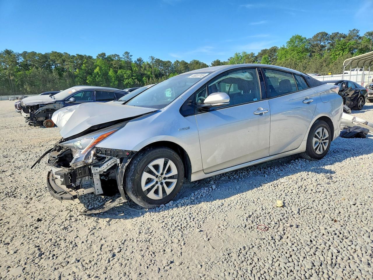 2016 TOYOTA PRIUS
