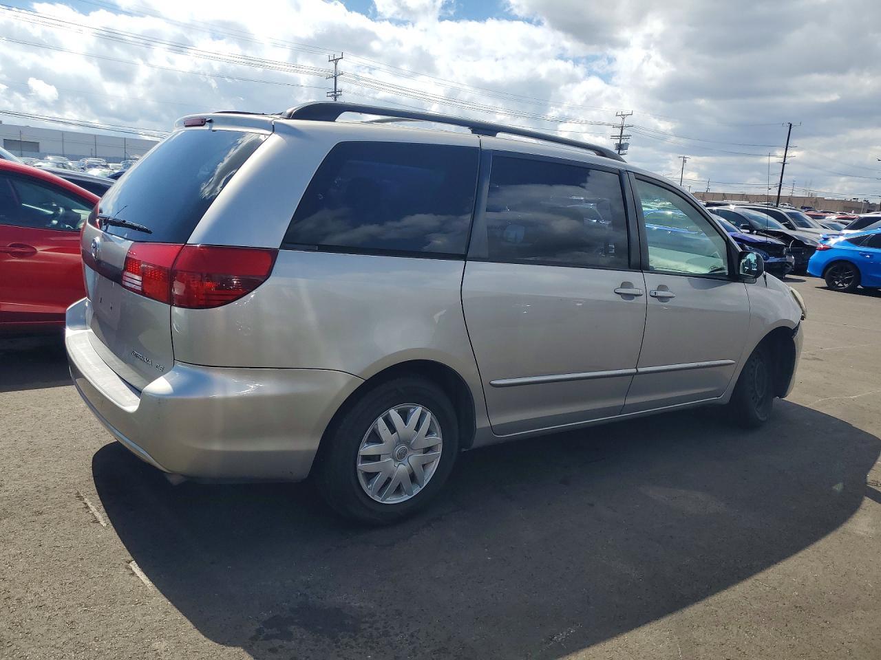 2005 TOYOTA SIENNA